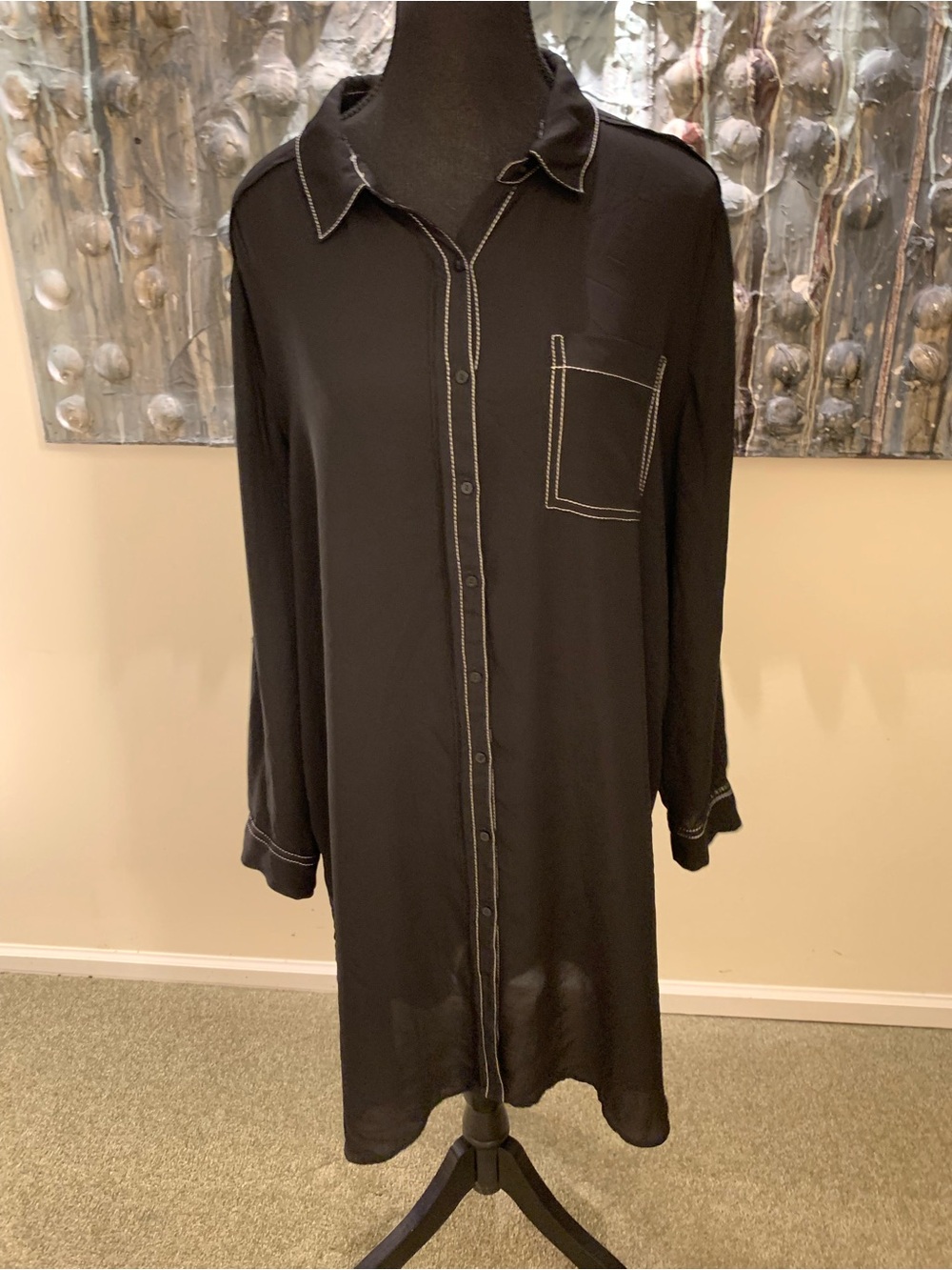 Reitmans XL Black Long Casual Sheer Button-Down Shirt with White Stitching